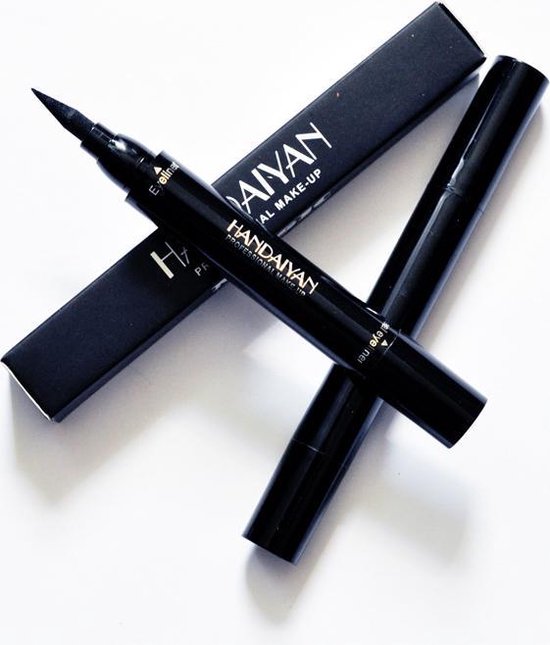 HANDAIYAN® | Eyeliner met wing stempel | Zwarte oog Stempel | 2 in 1 eyeliner | Eyeliner Tool | Wing Eyeliner | Wing Stamp | 2 stuks per verpakking